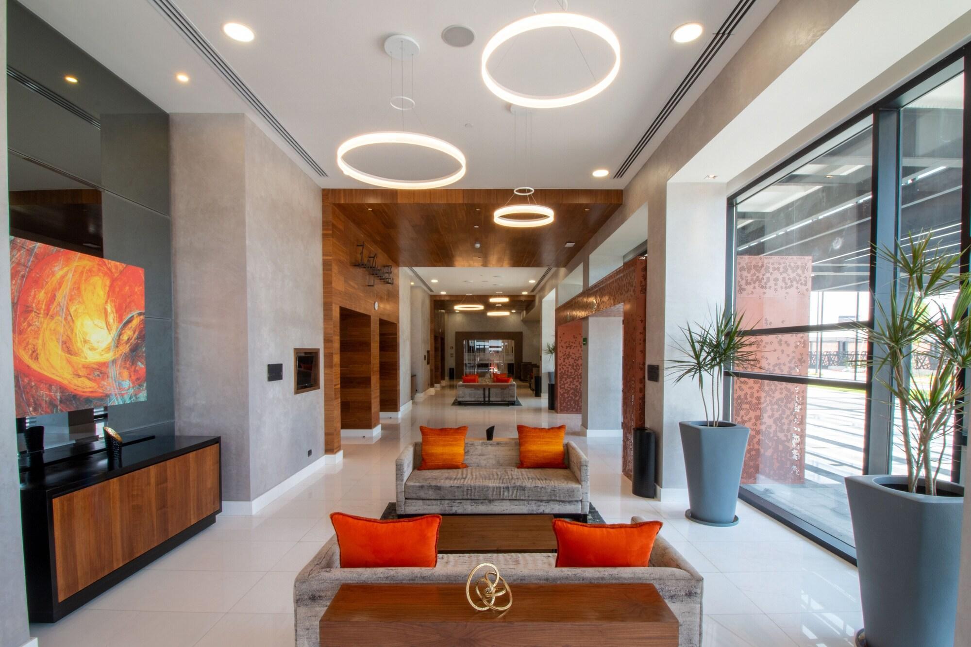 Doubletree By Hilton Celaya Celaya  Dış mekan fotoğraf