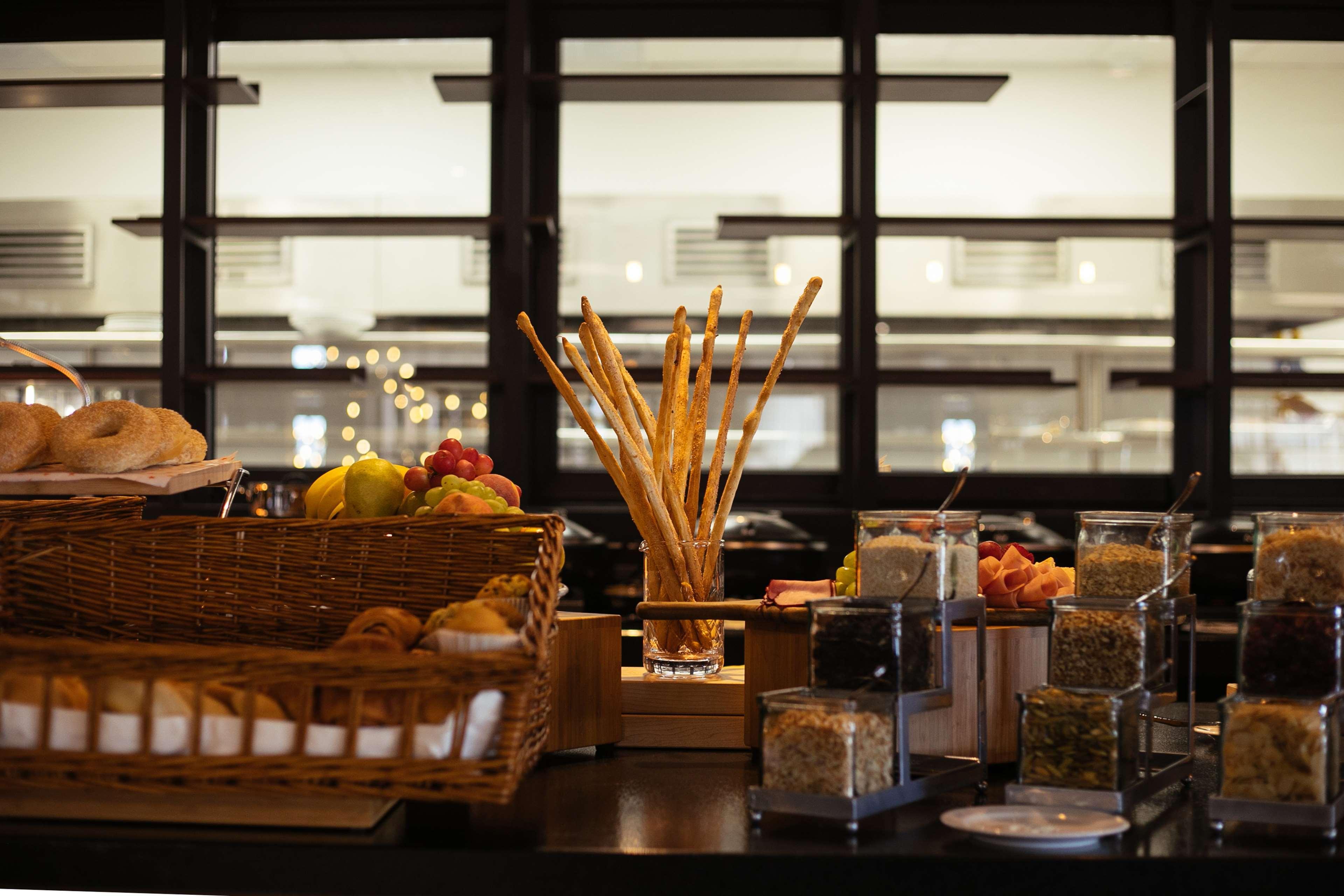 Doubletree By Hilton Celaya Celaya  Dış mekan fotoğraf